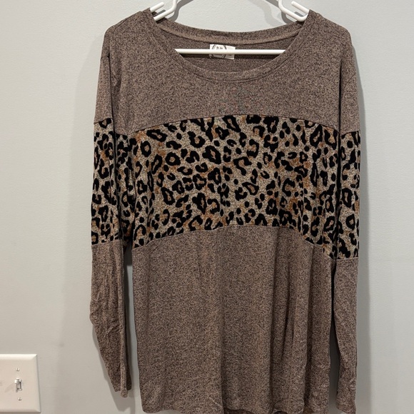 Maurices Tops - Maurices Brown Leopard Print Sweatshirt